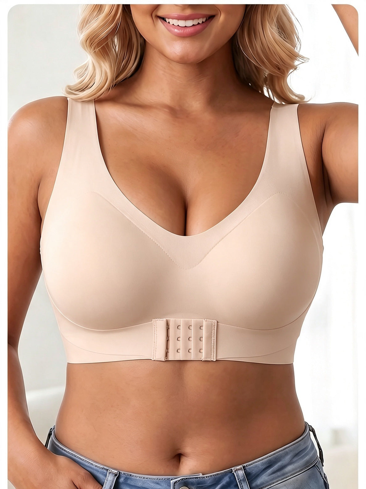 Women's Lightweight Nylon Sports Bra for Yoga & Everyday Wear
